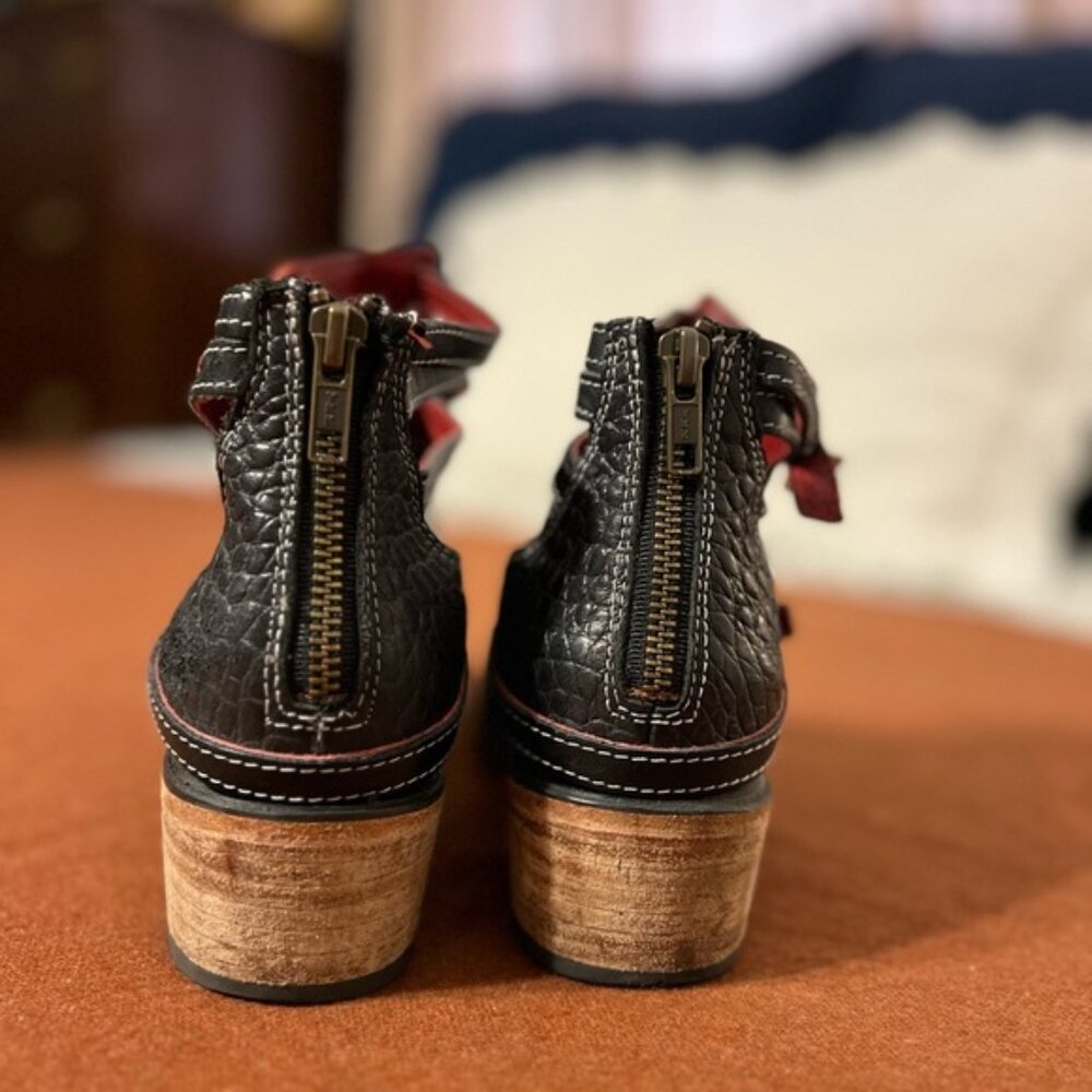 Freebird by Steven Stair Booties in Black/Croc Combo Rare Find - Picture 6 of 16